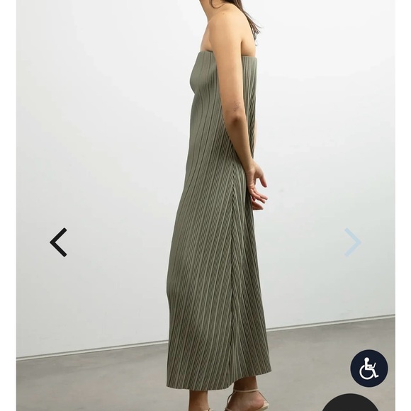 Pleated sage green maxi tube dress oak and fort Large - Picture 2 of 4